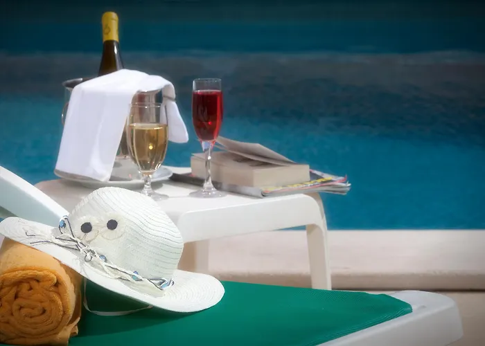 Oceanus Aparthotel
